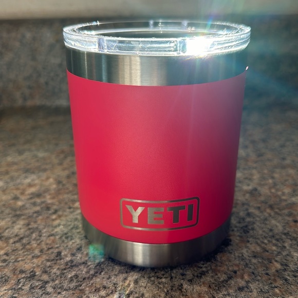 Retired Yeti Rambler with Base - Picture 2 of 5